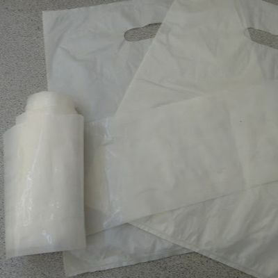 Alışveriş için biyolojik olarak parçalanabilir komposta edilebilir plastik yelek taşıyıcı çantaları