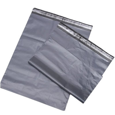 Renkli LDPE Kişiselleştirilmiş Poly Mailers Nakliye Çantaları Ruloda Zarf